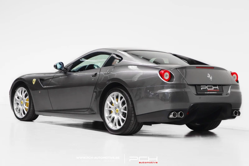 FERRARI 599 GTB Fiorano 6.0i V12 620cv F1 - 61.600 Kms - 2009