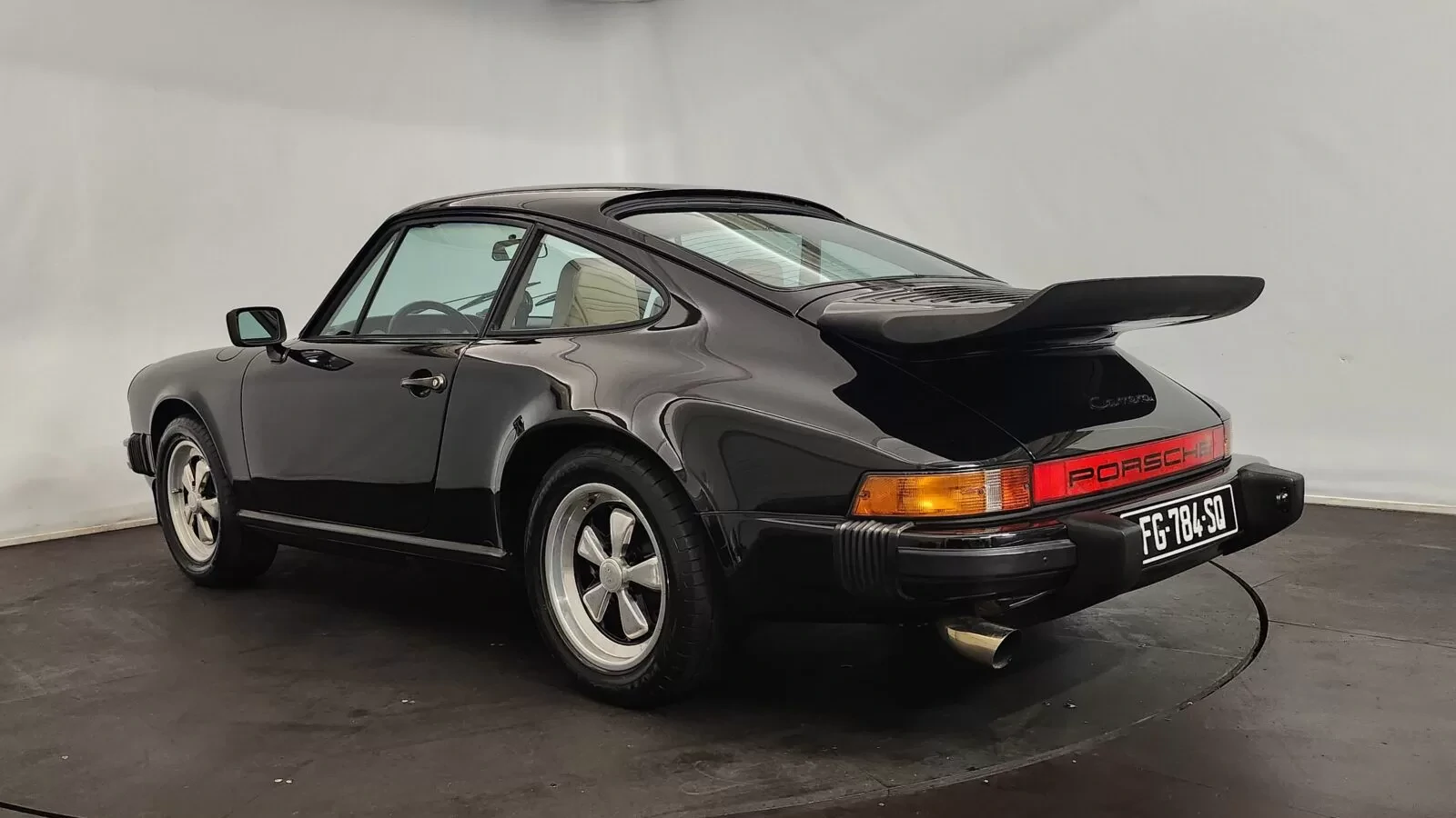 1984 Porsche 911 3.2 Carrera