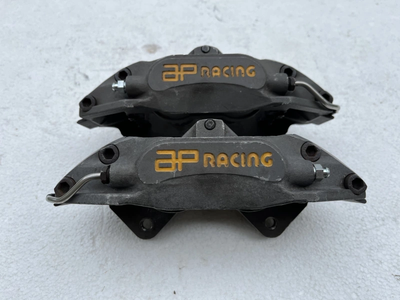 Kit gros freins M3 E30 AP RACING 304x28mm CP3307 BMW