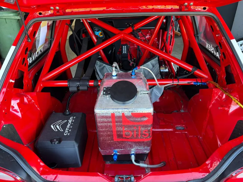 Citroën Saxo VTS : course de côte FIA