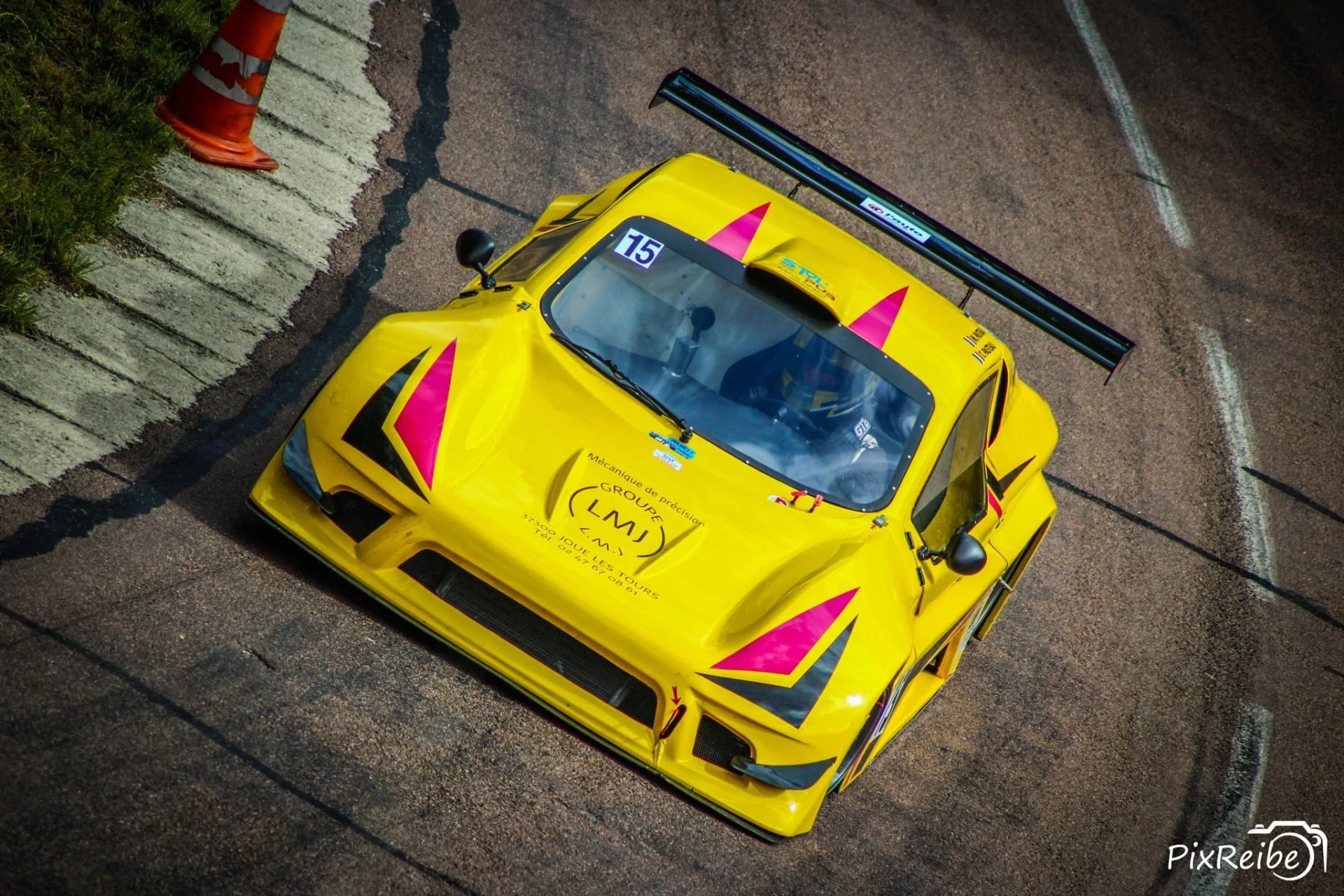 SPEEDCAR GTR (NEGOTIABLE)