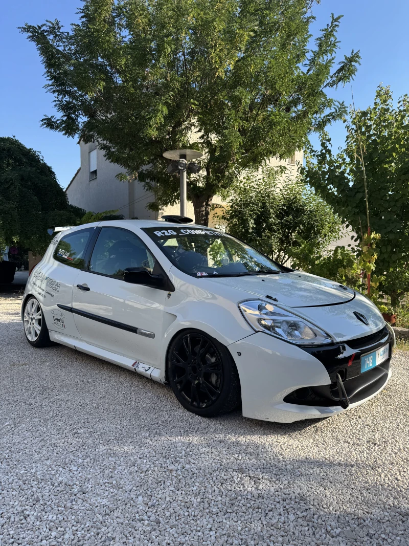 Clio 3 Cup x85