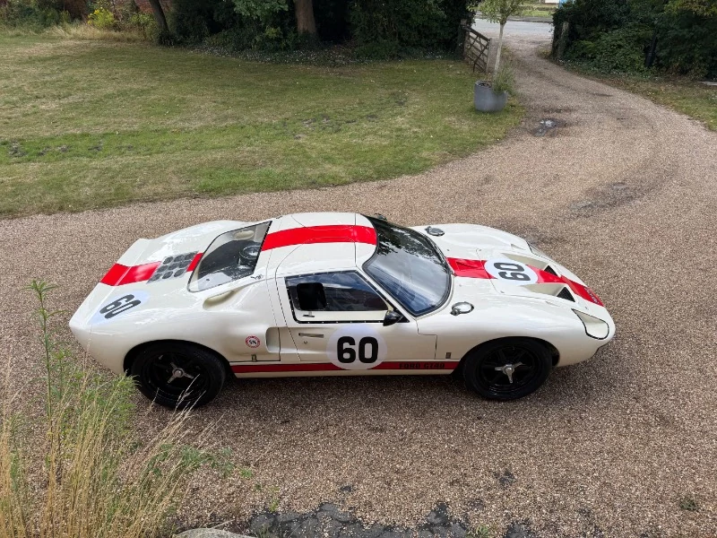 FORD GT40 REPLICA BY TORNADO SPORTSCARS