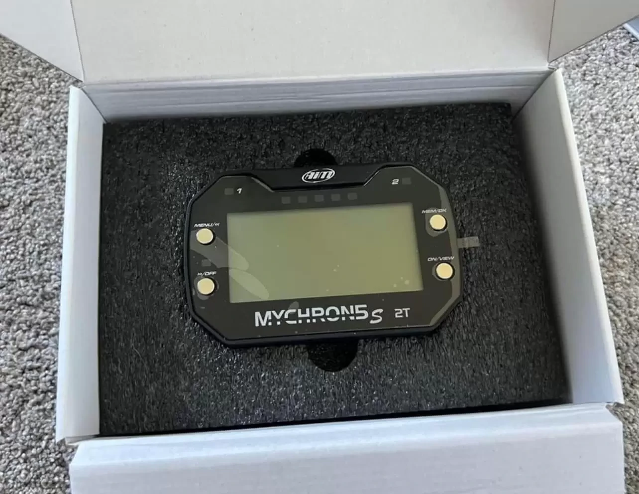 TM KZ R2, AiM MyChron5 S 2T