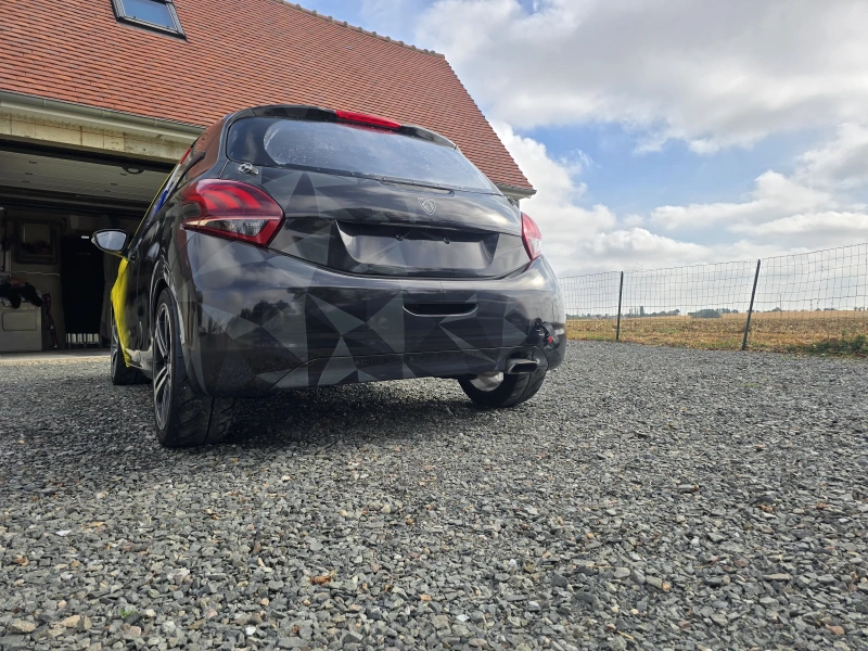 Peugeot 208 with a 206 RC Group N F2000 engine