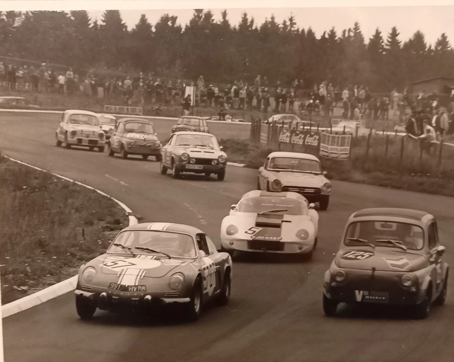 Prototype Tavenor GT – photo 3