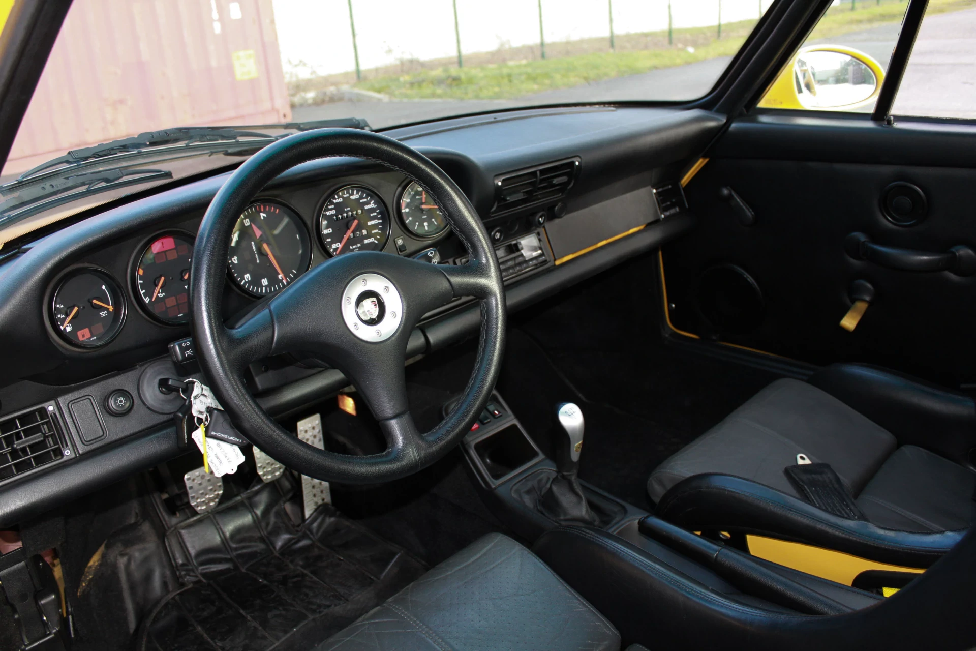 PORSCHE 911 (993) CARRERA RS KIT CLUBSPORT | SPEED GELB | SPEEDLINE