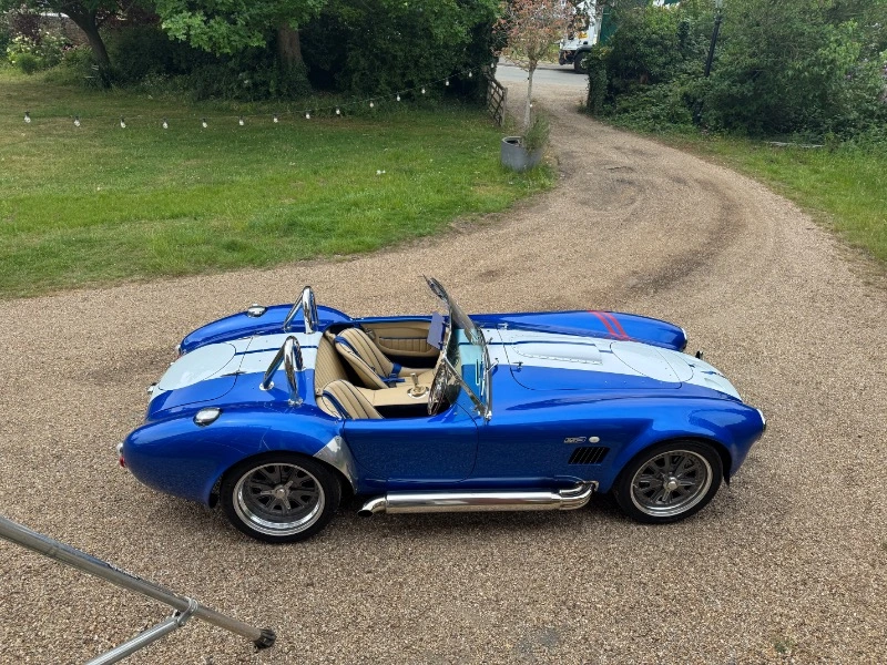Cobra par AK Sportscars, V8 LS3