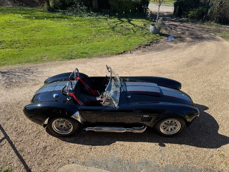 Cobra by DAX, châssis De-Dion, 5.7 V8