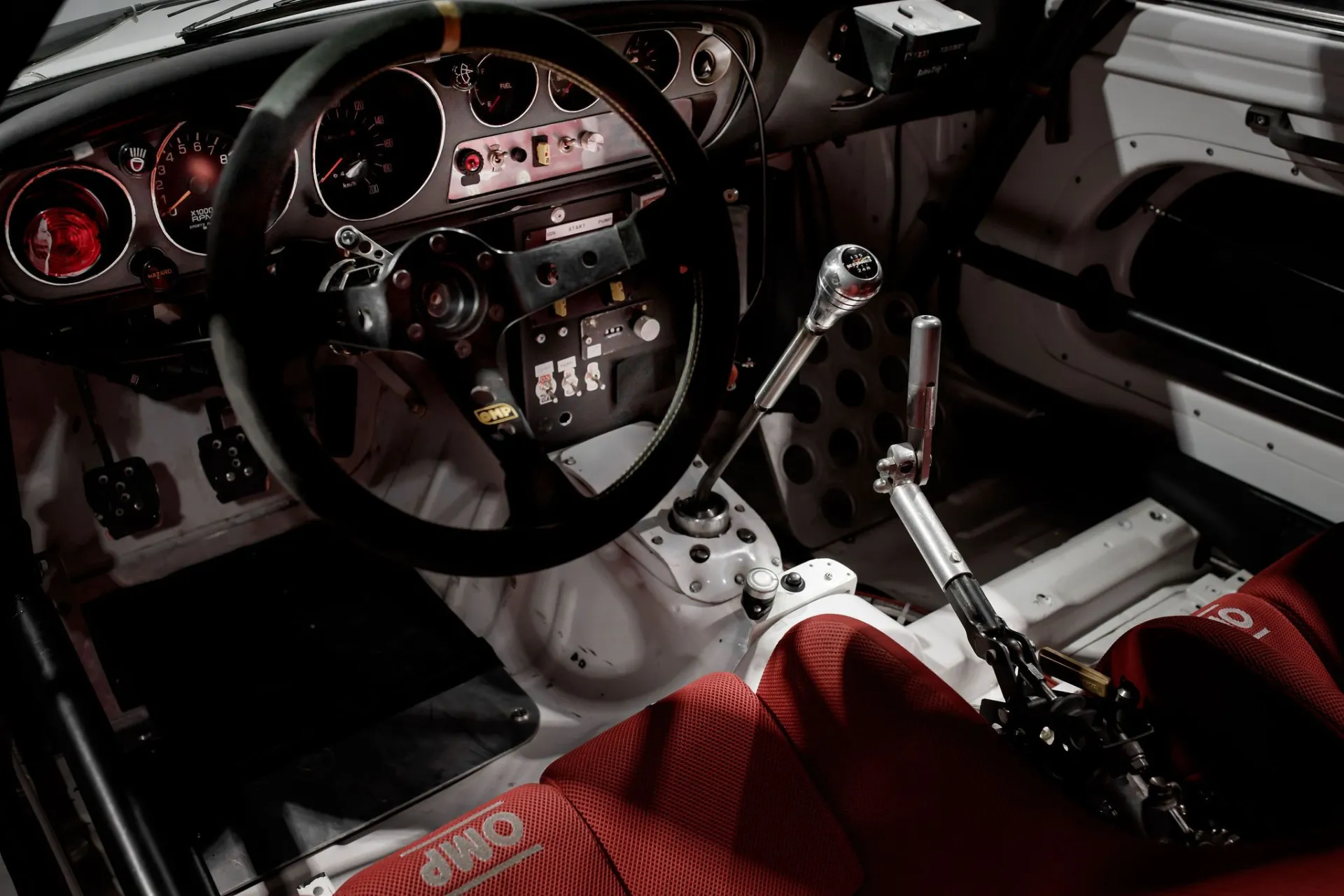 Toyota Celica 1600 GT TA22, voiture de rallye du Groupe 2 – Anciennement propriété de Klaus Fritzinger – Un morceau de l'histoire de la course automobile chez Toyota – photo 3