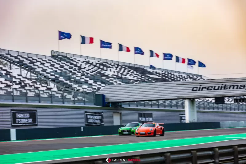 Trackdays on the Mas du Clos circuit