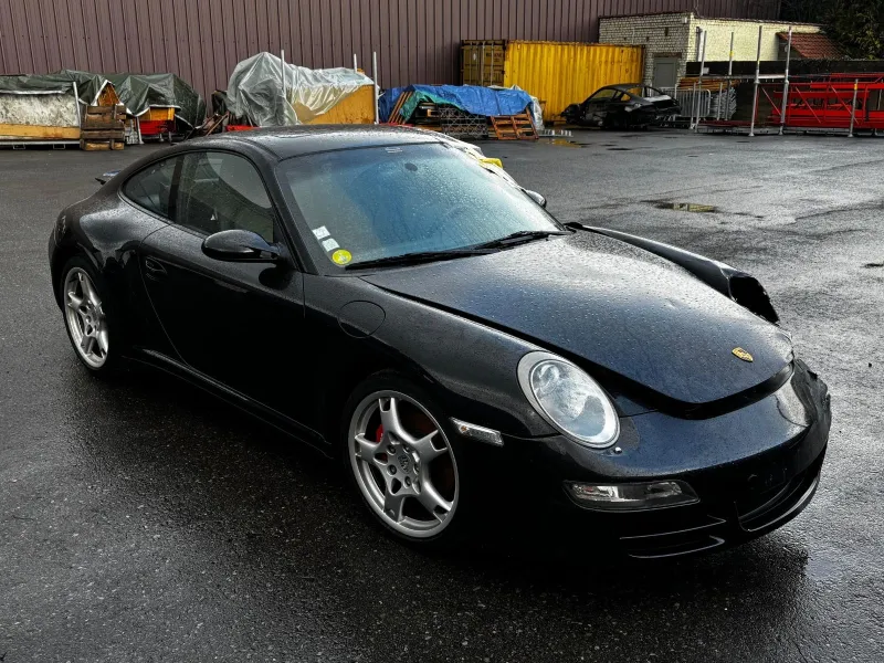 Pièces et Châssis nu + carte grise Porsche 997 4S 2006 disponible (identique GT3)
