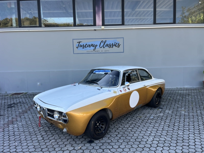 Alfa Romeo GT 2000 Veloce, style GTAm