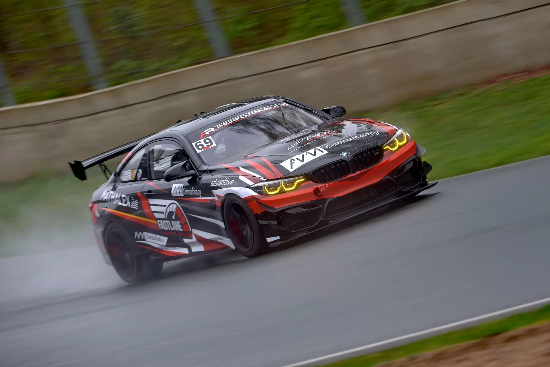 BMW M4 GT4 F82 EVO in TOP condition