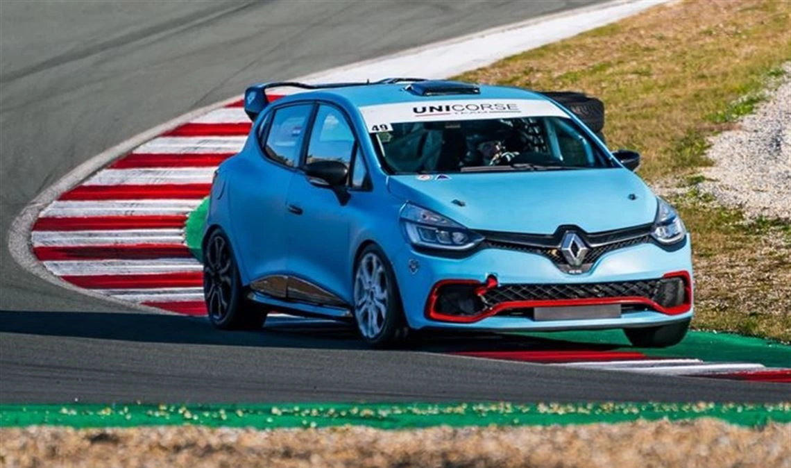 RENAULT CLIO IV CUP – photo 1