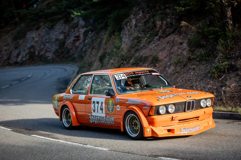 BMW 323i E21 Groupe 2