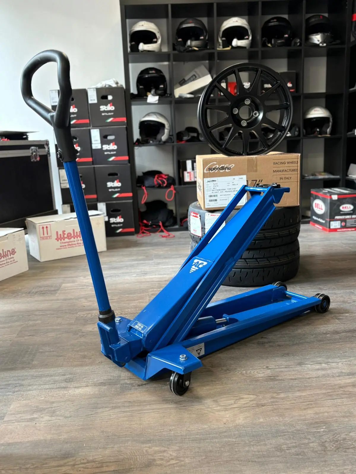 AC Hydraulic 1.3 T DK13HLQ professional jack – photo 1