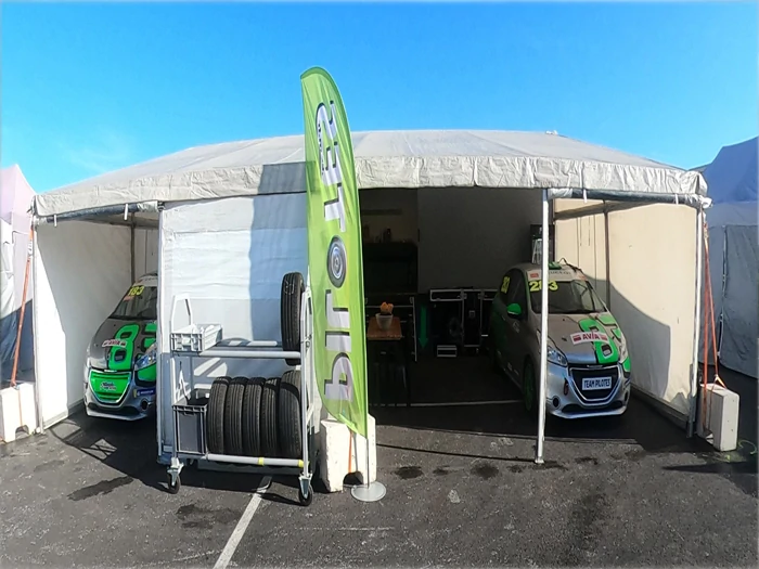ISUZU + remorque et structure idéale pour deux autos