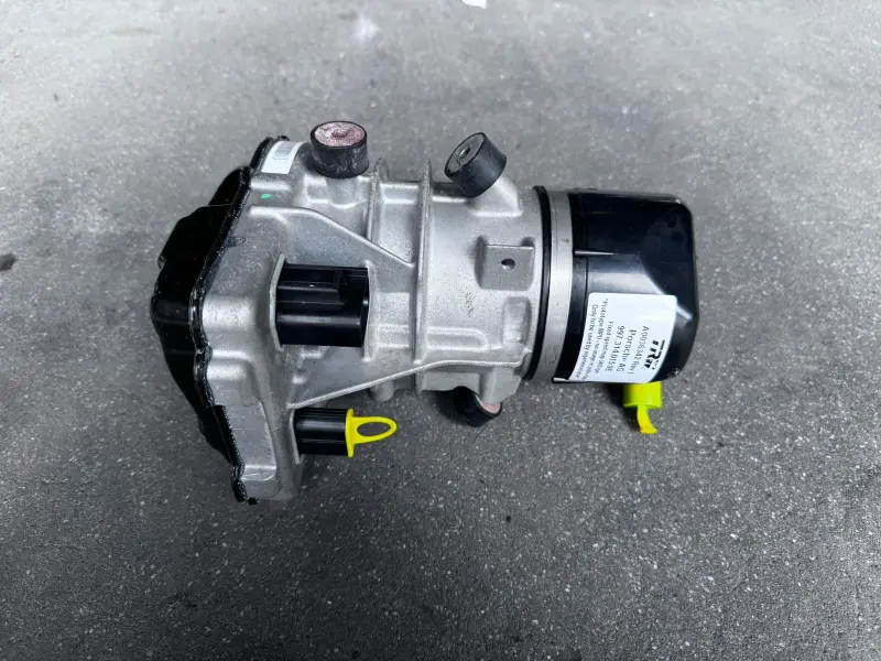 Power steering pump Porsche® 997 GT3 R - Ref. 9973140159