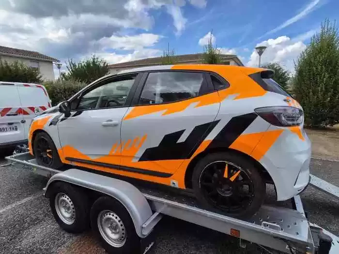 Clio Rally5 to rent - Available for the FINAL! – photo 1