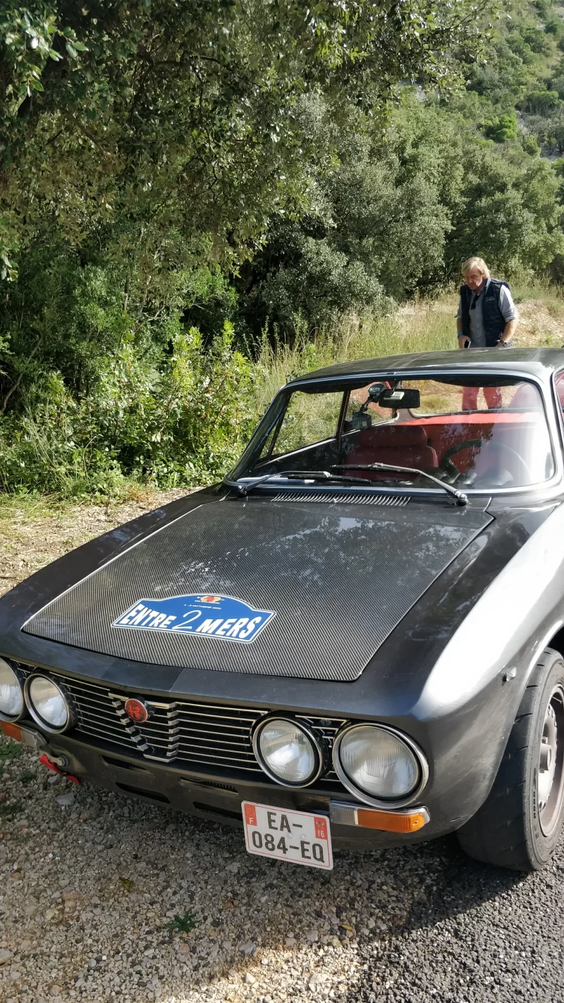 Alfa bertone 2000 GTV préparée