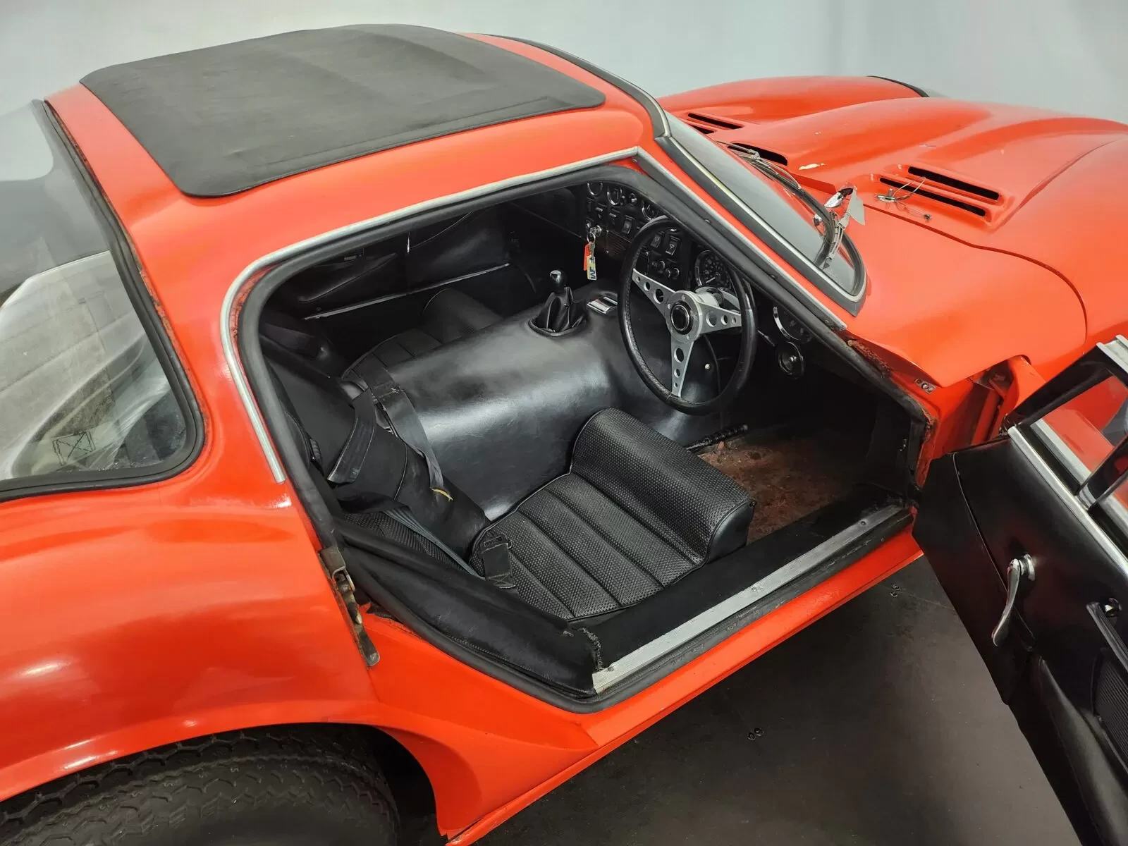 Marcos 3000 GT