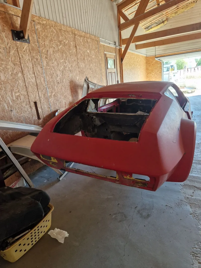 Lot caisse et chassis A310