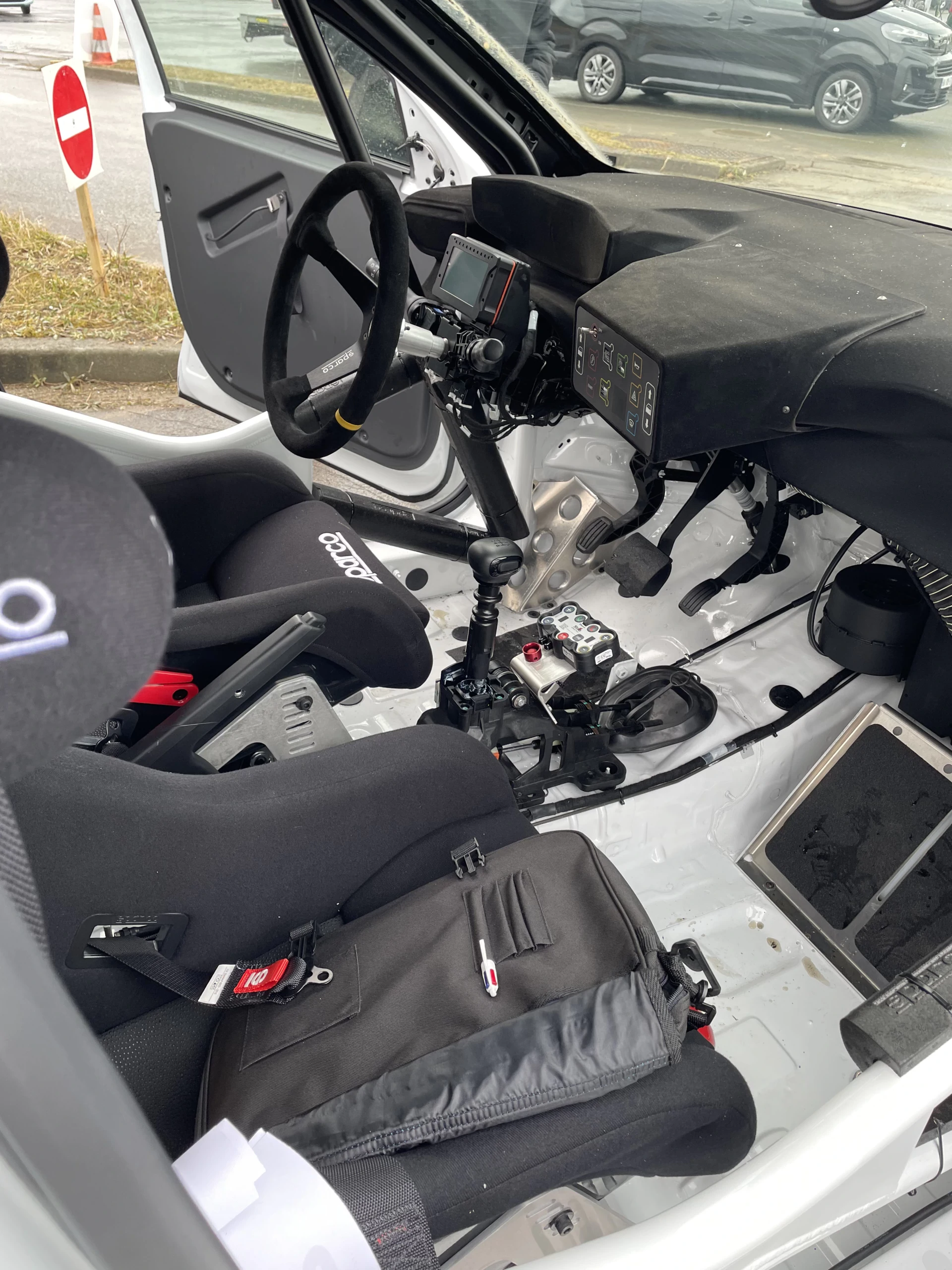Location 208 racing