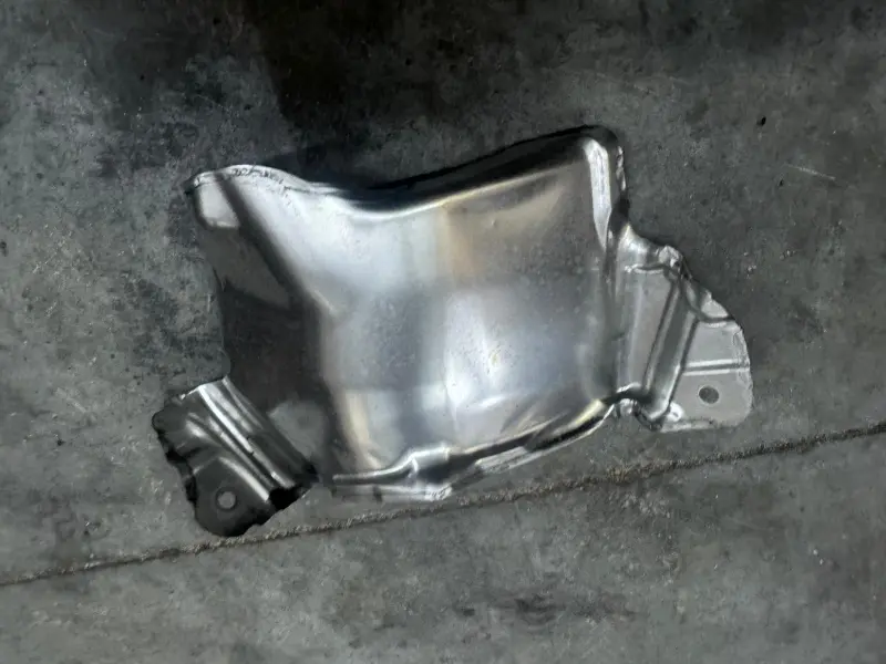 Bouclier thermique Porsche 718 Cayman GT4 982 — 0PB115341D