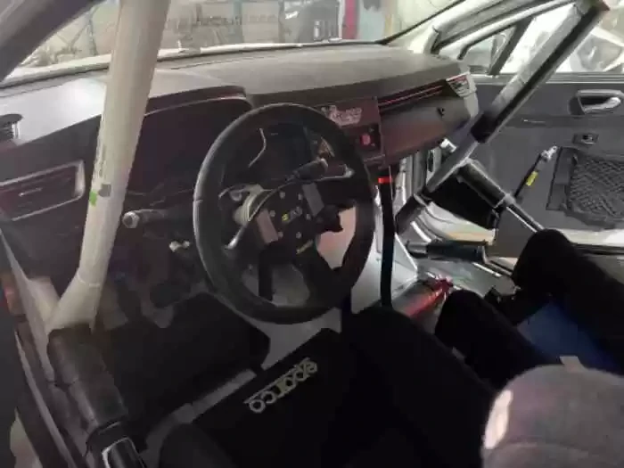 RACC leases Renault Clio RC5 phase II