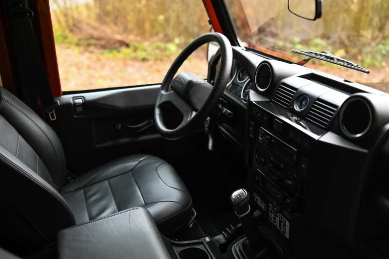 LAND ROVER Defender 110 2.2 TD4 Adventure