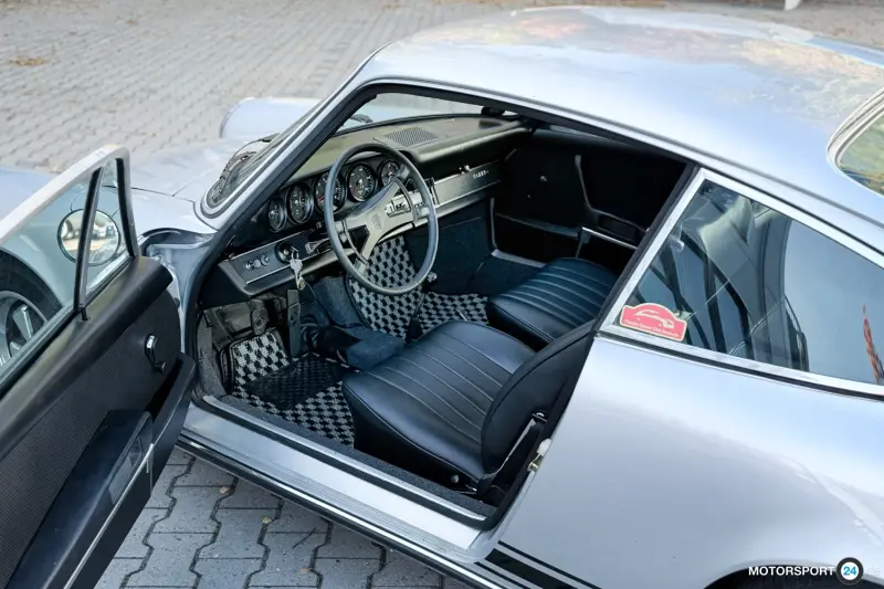 Porsche 911 2.2 S