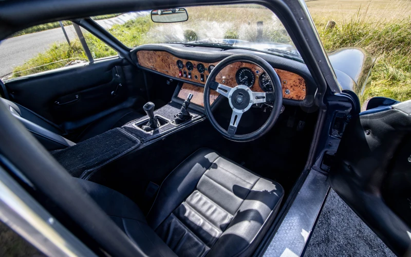 TVR 3000M de 1975, entièrement restaurée, moteur routier performant, boîte 5 vitesses