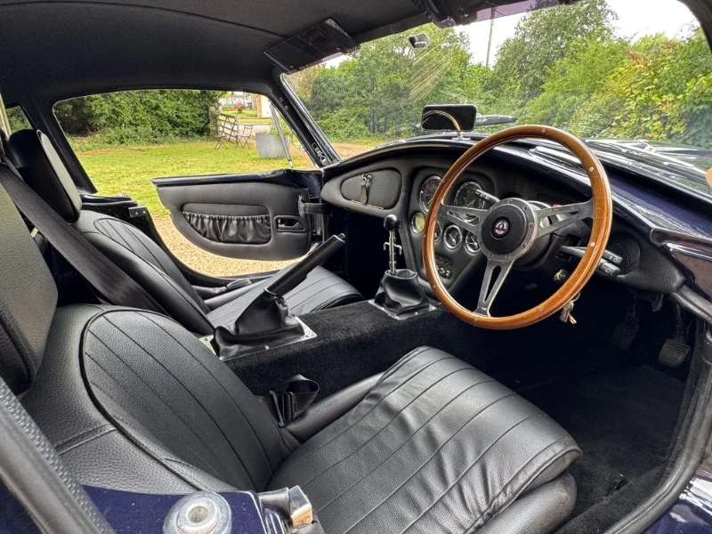 COBRA by Pilgrim MOTORSPORTS 3.5 V8 + 427Hardtops fastback