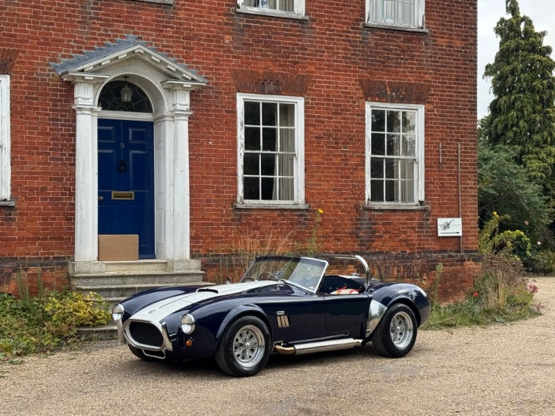 Cobra de Pilgrim Motorsports, 4.2 V8