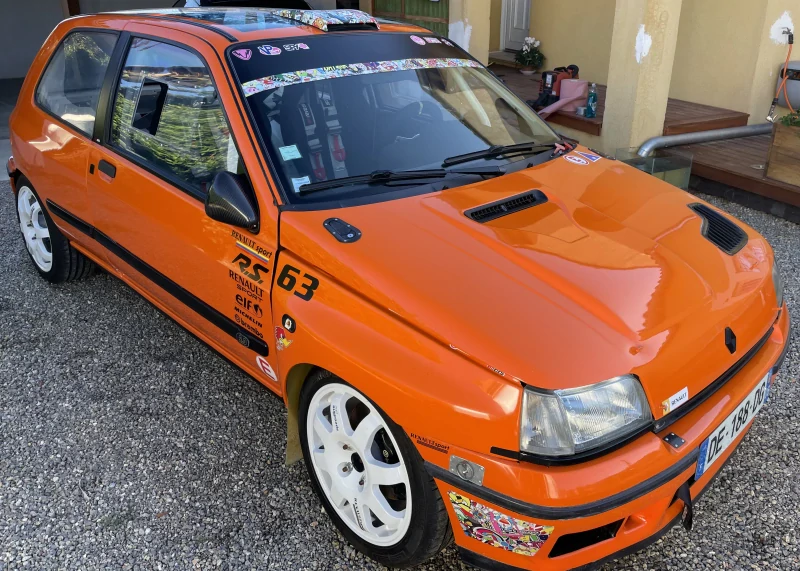 Clio Renault 16s 2 litres
