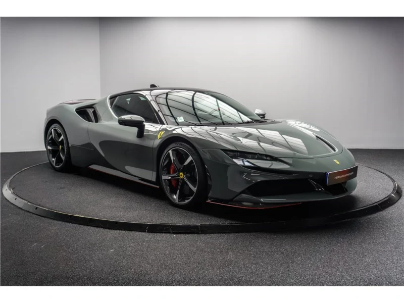 FERRARI SF90 STRADALE 4.0 V8 780 BHP PHEV