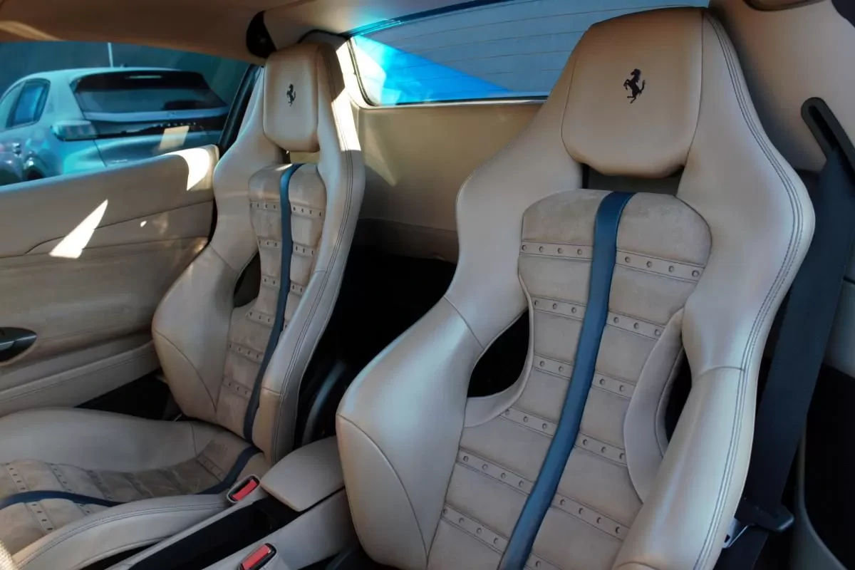 FARRARI 488 SPIDER BLEU CORSA - Lease 2049/Month (VAT REC.)