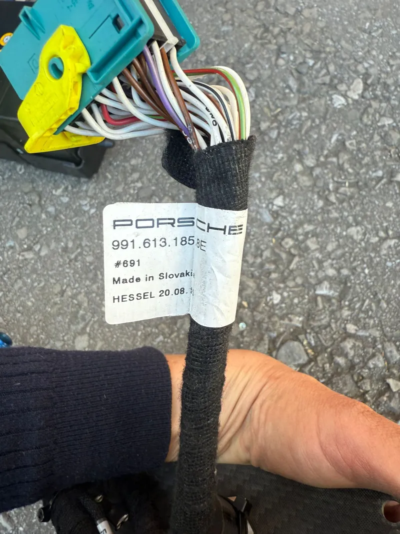 Carbon centre console plate Porsche 991 Cup - 9916412458E