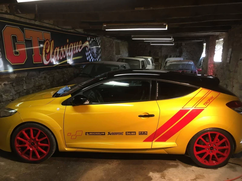 Megane Rs yellow Sirius stage2