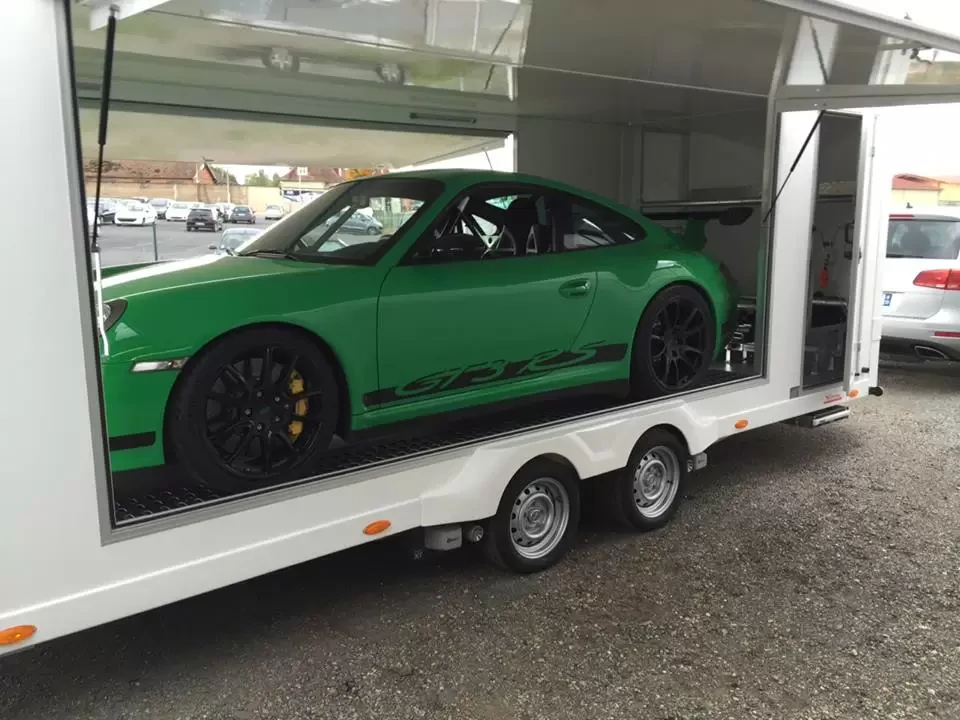 Closed car door VERENE type SRT GT – photo 3