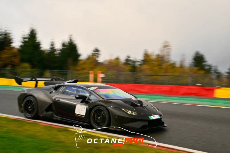 Lamborghini Huracan Super Trofeo EVO