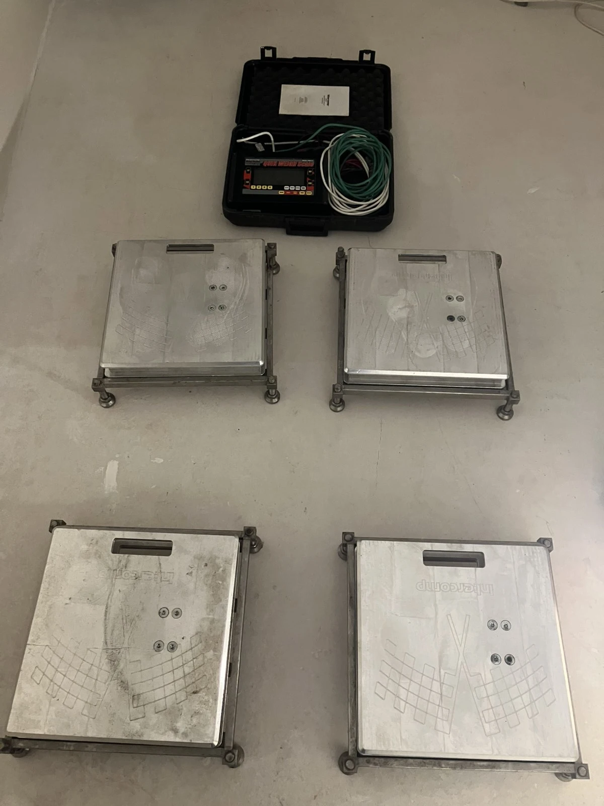 Scales for racing cars – photo 1