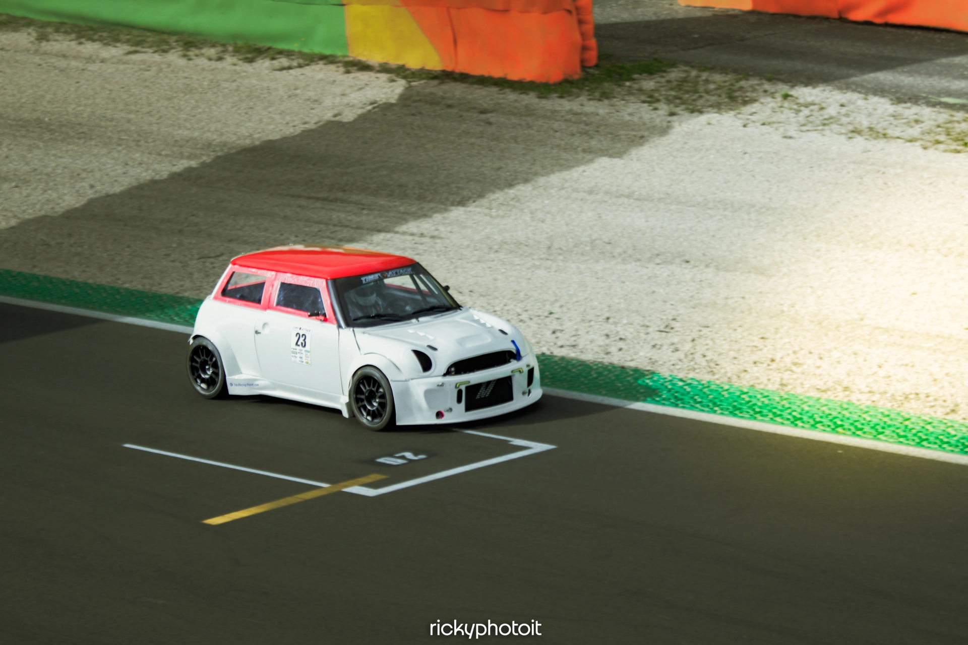 Mini R53 E1 Fia – photo 4