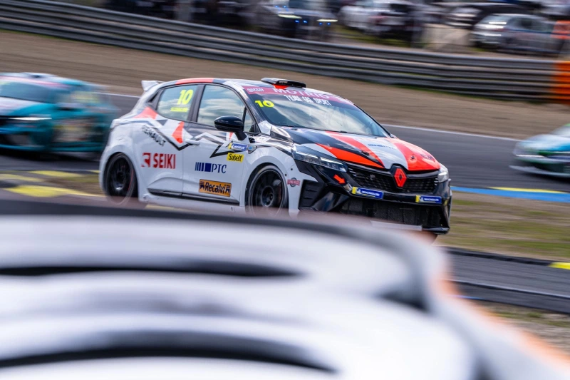 Location Clio5 cup