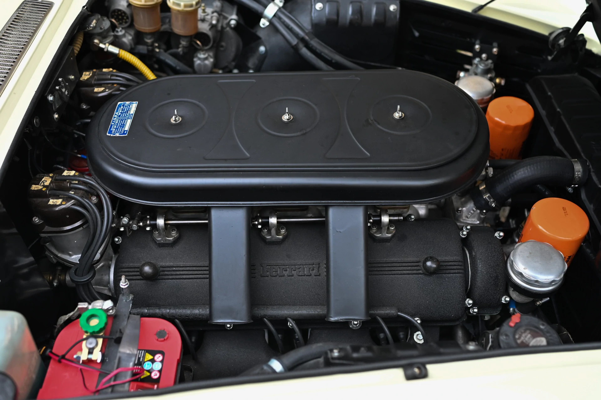 Ferrari 330 GT 2+2
