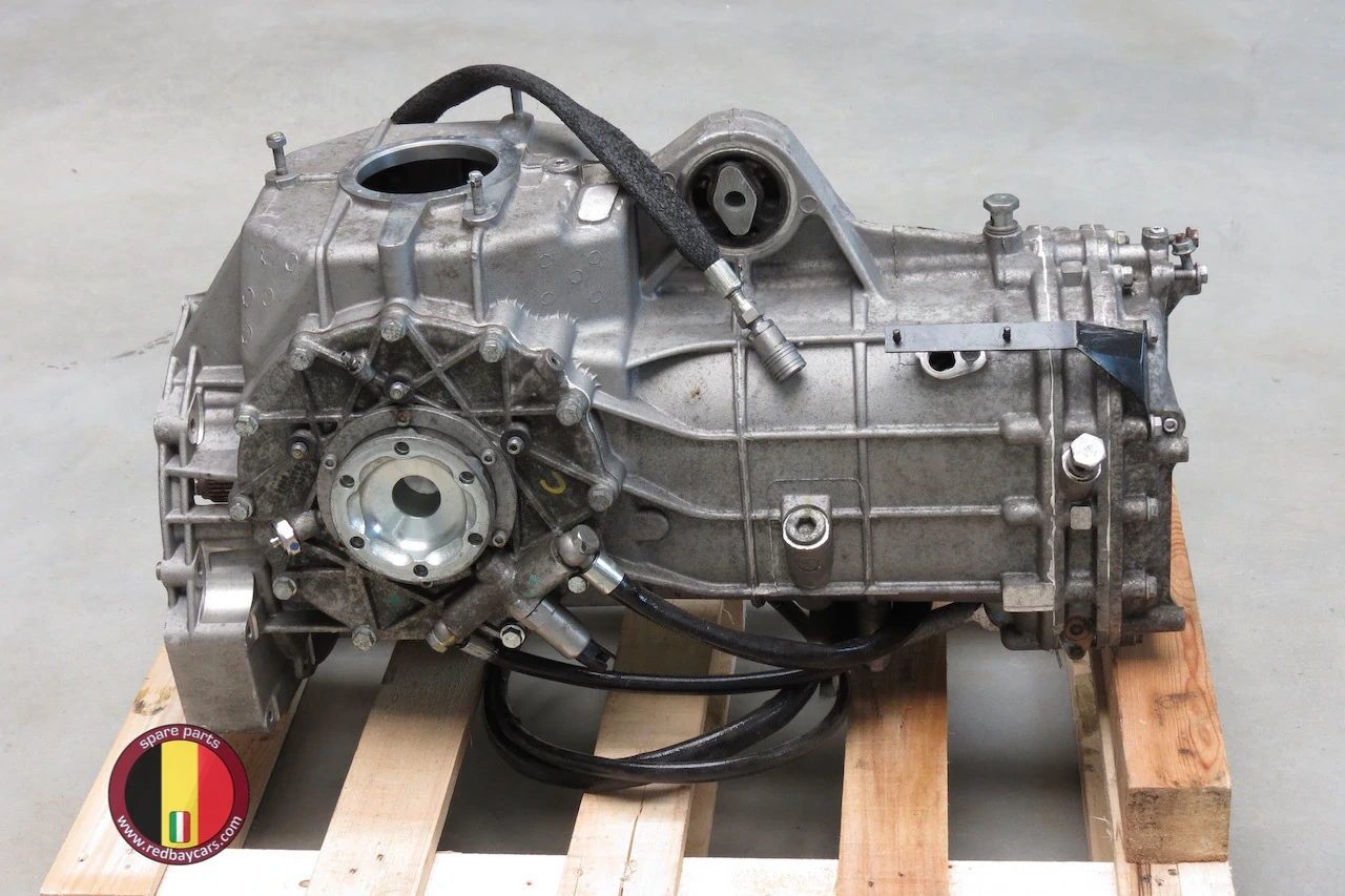 Ferrari V8 and V12 engines and gearboxes