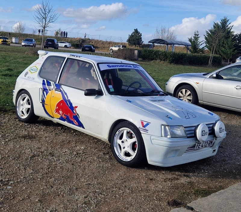 Peugeot 205 gti
