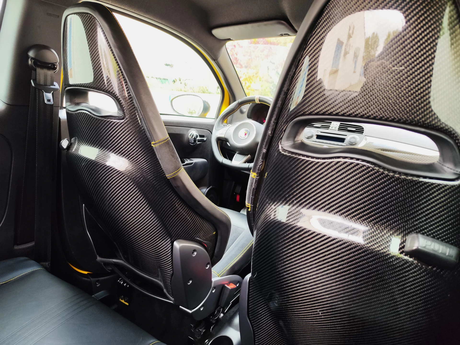 Abarth 500 595 1.4 T-JET 180 COMPETIZIONE TRIBUTTO FERRARI BVA N°128/299 exemplaires