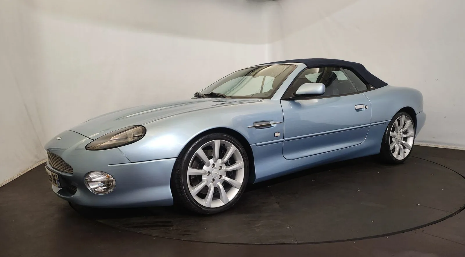 2003 Aston Martin Vantage Volante – photo 2